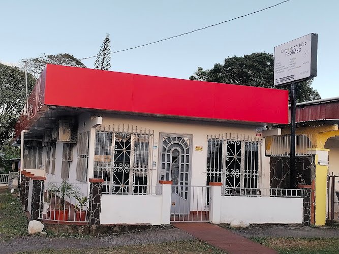 CONSULTORIO MÉDICO Y PEDIÁTRICO "Pedimed".