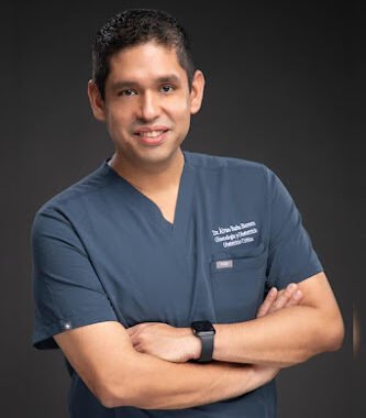 Dr. Alvaro Barba
